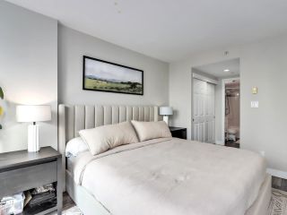 Photo 11: 1903 888 HAMILTON Street in Vancouver: Downtown VW Condo for sale in "Rosedale Garden" (Vancouver West)  : MLS®# R2859024
