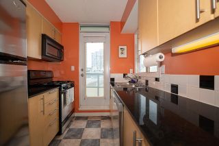 Photo 9: 802 63 KEEFER PLACE in Vancouver: Downtown VW Condo for sale (Vancouver West)  : MLS®# R2593495
