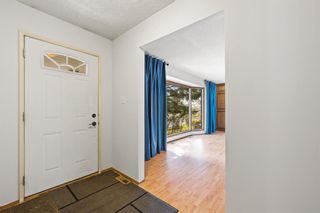 Photo 12: 4519 Rundleville Drive NE in Calgary: Rundle Detached for sale : MLS®# A1216004
