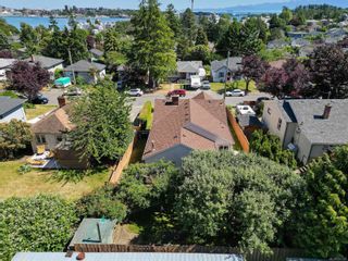 Photo 41: 946 Wollaston St in Esquimalt: Es Saxe Point House for sale : MLS®# 934148