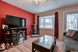 Photo 7: 702 Grandview Street West in Moose Jaw: Westmount/Elsom Residential for sale : MLS®# SK915795