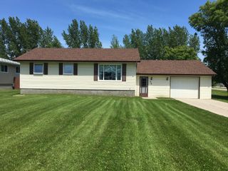 Photo 1: 314 River Road in Portage la Prairie: House for sale : MLS®# 202211006