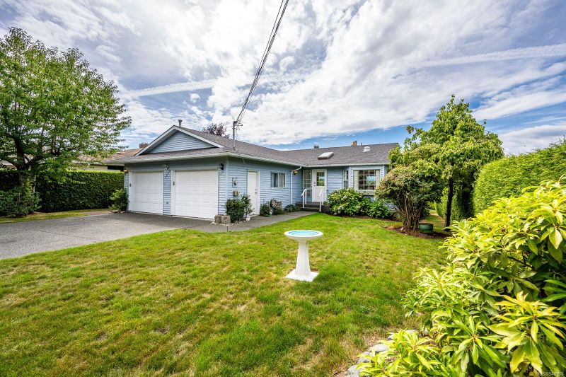 FEATURED LISTING: 1289 Williams Rd Courtenay