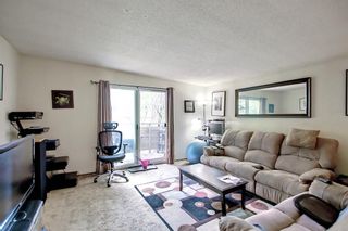 Photo 4: 435 37 Street SW in Calgary: Spruce Cliff Full Duplex for sale : MLS®# A1231113