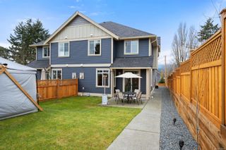 Photo 3: 476 Machleary St in Nanaimo: Na Old City Half Duplex for sale : MLS®# 924948