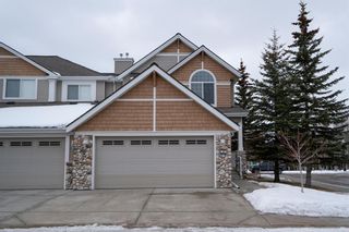 Photo 2: 37 Discovery Heights SW in Calgary: Discovery Ridge Row/Townhouse for sale : MLS®# A2024647