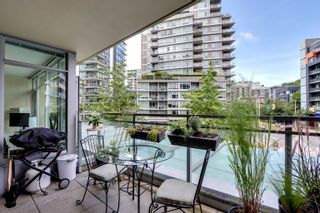 Photo 11: 205 88 W 1ST Avenue in Vancouver: False Creek Condo for sale in "The One" (Vancouver West)  : MLS®# R2713620