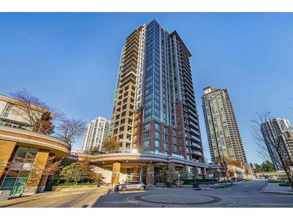 Main Photo: 602 1155 THE HIGH Street in Coquitlam: North Coquitlam Condo for sale in "M One" : MLS®# R2520954