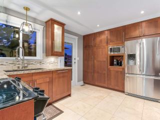 Photo 8: 3240 LANCASTER Street in Port Coquitlam: Central Pt Coquitlam House for sale : MLS®# R2209156