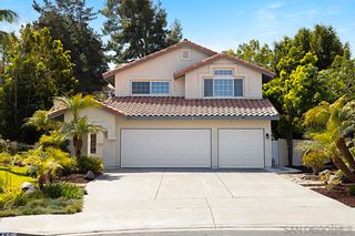 Main Photo: OCEANSIDE House for sale : 5 bedrooms : 755 Tawny Court