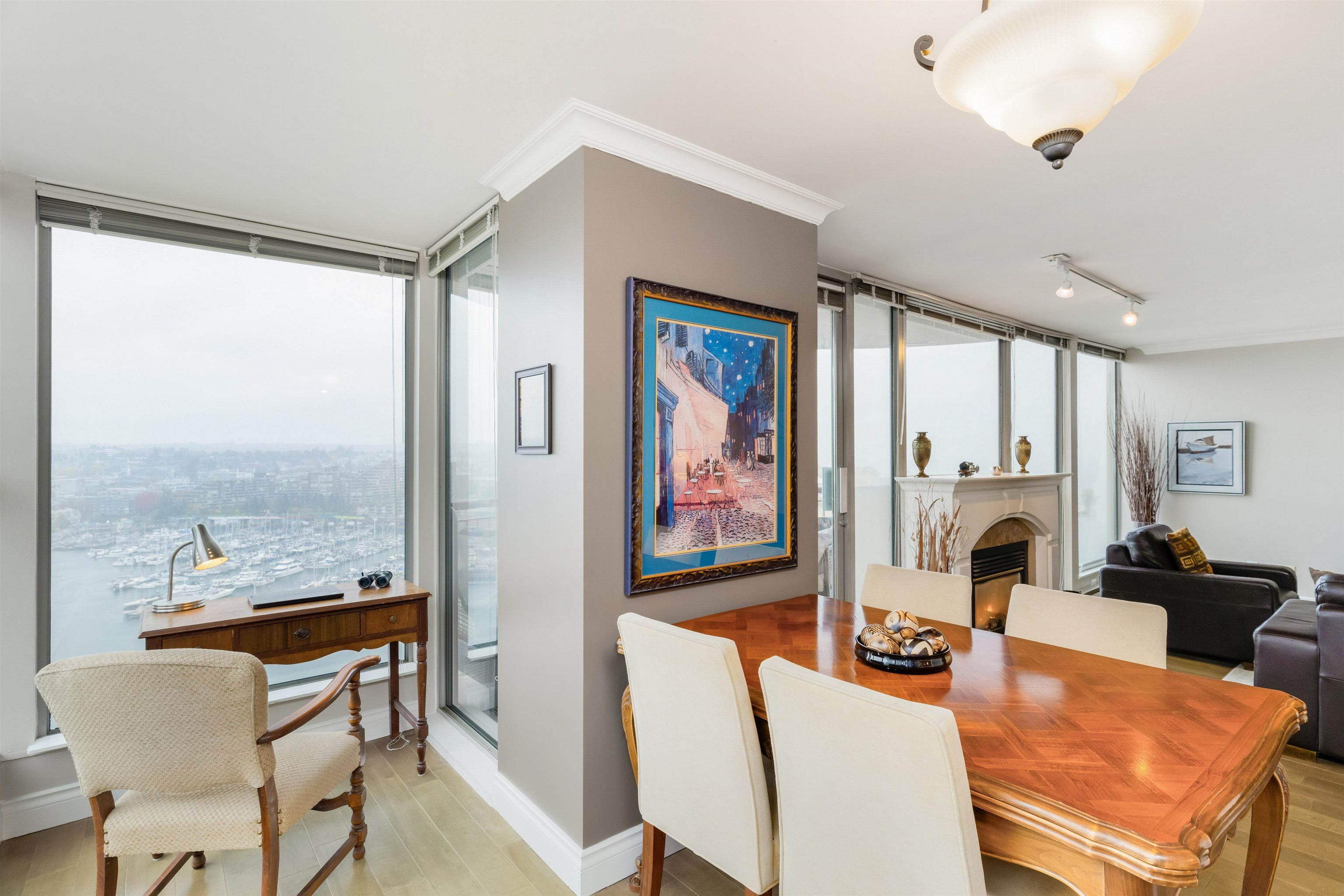 Main Photo: 1802 1000 BEACH Avenue in Vancouver: Yaletown Condo for sale (Vancouver West)  : MLS®# R2626860