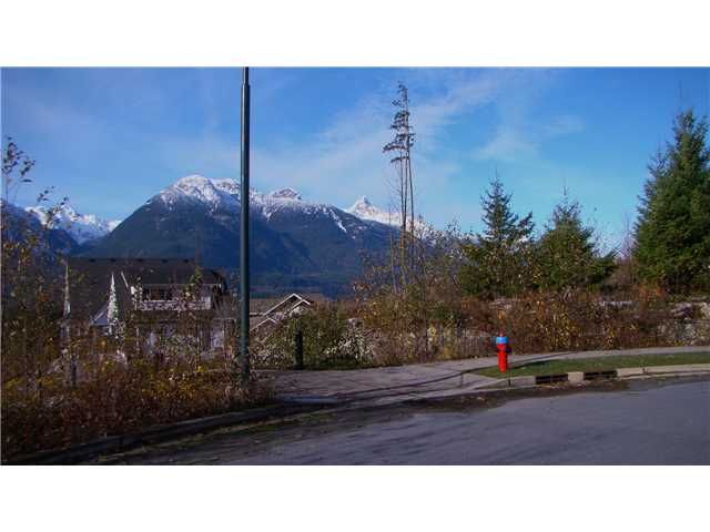 Main Photo: 2939 STRANGWAY Place in Squamish: VSQUH Land for sale : MLS®# V1007682