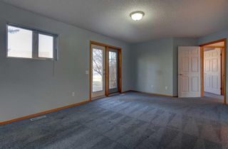 Photo 18: 14 Chinook Crescent: Claresholm Semi Detached (Half Duplex) for sale : MLS®# A2100123