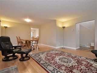 Photo 6: 5 1968 Cultra Ave in SAANICHTON: CS Saanichton Row/Townhouse for sale (Central Saanich)  : MLS®# 720123