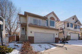 Photo 2: 9711 Sanderling Way NW in Calgary: Sandstone Valley Detached for sale : MLS®# A2125247