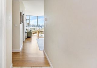 Photo 4: 1504 160 E 13TH Street in North Vancouver: Central Lonsdale Condo for sale in "THE GRANDE" : MLS®# R2813370