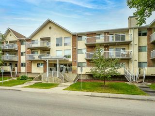 Photo 2: 313 2211 29 Street SW in Calgary: Killarney/Glengarry Apartment for sale : MLS®# A1138201