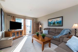 Photo 6: 312 20177 54A Avenue in Langley: Langley City Condo for sale in "STONEGATE" : MLS®# R2419590