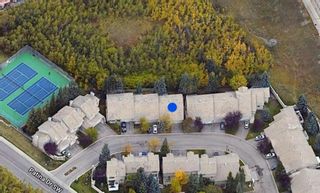 Photo 3: 14 5790 Patina Drive SW in Calgary: Patterson Row/Townhouse for sale : MLS®# A1252430
