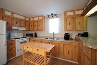 Photo 8: 9 King Crescent in Portage la Prairie RM: House for sale : MLS®# 202301663
