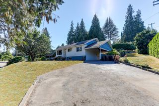 Photo 2: 1748 PITT RIVER Road in Port Coquitlam: Mary Hill House for sale : MLS®# R2714007