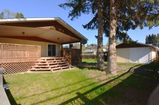 Photo 2: 1240 WINNIPEG Street in Smithers: Smithers - Town House for sale (Smithers And Area)  : MLS®# R2757703