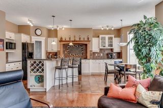 Photo 20: 90 STRATHLEA Crescent SW in Calgary: Strathcona Park Detached for sale : MLS®# C4289258