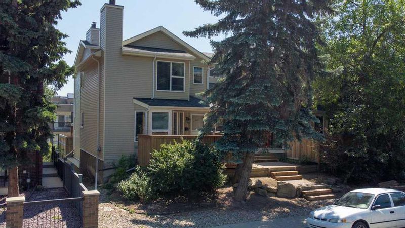 FEATURED LISTING: 2336 17A Street Southwest Calgary
