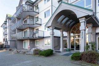 Photo 1: 406 32044 OLD YALE Road in Abbotsford: Abbotsford West Condo for sale in "Green Gables" : MLS®# R2350466