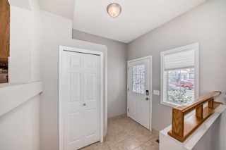 Photo 4: 163 Eversyde Circle SW in Calgary: Evergreen Detached for sale : MLS®# A2123062
