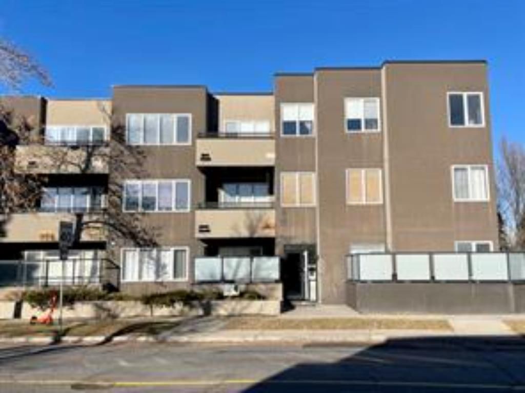 Main Photo: 305 320 12 Avenue NE Crescent Heights Calgary Alberta T2E 1A4 Home For Sale CREB MLS A1254136