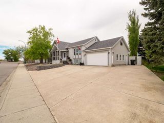 Photo 2: For Sale: 1635 Scenic Heights S, Lethbridge, T1K 1N4 - A1183191