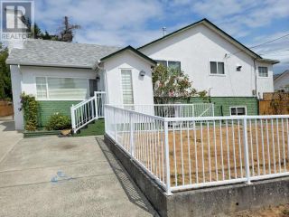 Photo 1: 6945 CROFTON STREET in Powell River: House for sale : MLS®# 17548