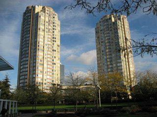 Photo 1: 802 6240 McKay Avenue in Burnaby: Metrotown Condo for sale (Burnaby South)  : MLS®# V1078405