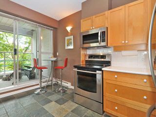 Photo 6: 314 1990 E KENT AVE SOUTH Avenue in Vancouver: Fraserview VE Condo for sale in "Harbour House" (Vancouver East)  : MLS®# V1082512