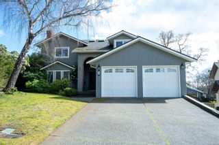 Photo 27: 868 Denford Cres in Saanich: SE Lake Hill House for sale (Saanich East)  : MLS®# 951354
