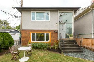Photo 1: 2020 VICTORIA Drive in Vancouver: Grandview VE House for sale in "COMMERCIAL DRIVE" (Vancouver East)  : MLS®# R2213057