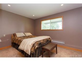 Photo 15: 2637 Tanner Rd in VICTORIA: CS Martindale House for sale (Central Saanich)  : MLS®# 701814
