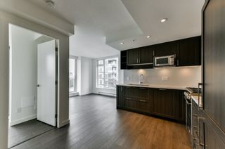 Photo 6: 2102 5470 ORMIDALE Street in Vancouver: Collingwood VE Condo for sale in "WALL CENTRE CENTRAL PARK 3" (Vancouver East)  : MLS®# R2537972