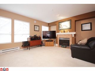 Photo 6: 78 8844 208TH Street in Langley: Walnut Grove Townhouse for sale in "MAYBERRY" : MLS®# F1203954