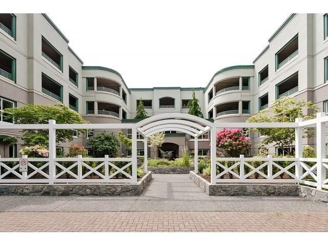 Main Photo: # 402 1725 128TH ST in Surrey: Crescent Bch Ocean Pk. Condo for sale (South Surrey White Rock)  : MLS®# F1441077