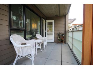Photo 5: 217 3163 RIVERWALK Avenue in Vancouver: Champlain Heights Condo for sale (Vancouver East)  : MLS®# R2062360