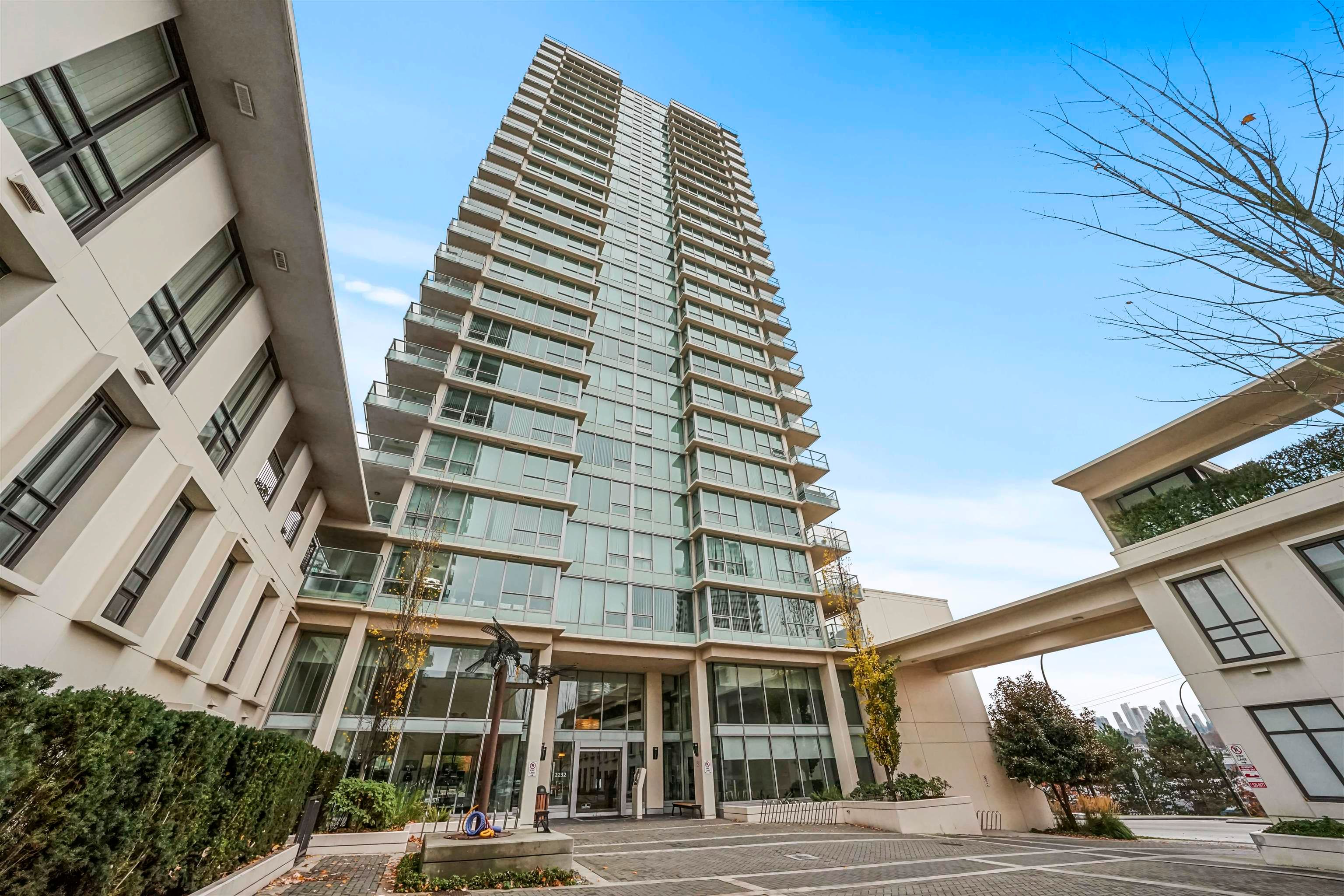 Main Photo: 2506 2232 DOUGLAS Road in Burnaby: Brentwood Park Condo for sale (Burnaby North)  : MLS®# R2706525