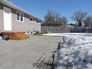 Photo 42: 8 Dalewood Crescent in Yorkton: Residential for sale : MLS®# SK846294
