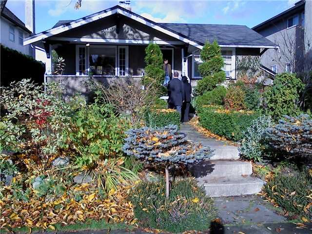 FEATURED LISTING: 4325 9TH Avenue West Vancouver