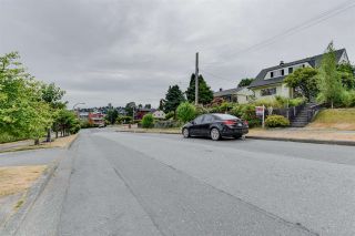 Photo 4: 2884 YALE Street in Vancouver: Hastings East House for sale (Vancouver East)  : MLS®# R2191009