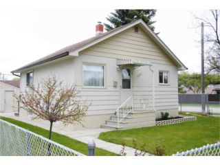 Photo 1: 1047 Garwood Avenue in WINNIPEG: Manitoba Other Residential for sale : MLS®# 1008114