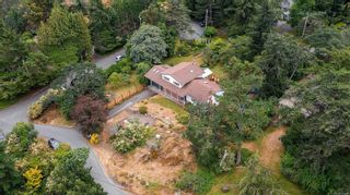 Photo 9: 2935 Phyllis St in Saanich: SE Ten Mile Point House for sale (Saanich East)  : MLS®# 908847