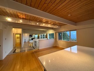 Main Photo: 486 Craigmohr Dr in West Vancouver: British Properties House for rent
