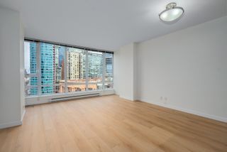 Photo 3: 2105 788 HAMILTON Street in Vancouver: Downtown VW Condo for sale in "TV Towers 1" (Vancouver West)  : MLS®# R2844965
